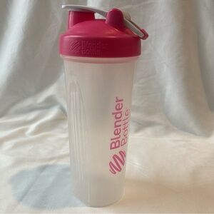 Blender Bottle Classic Shaker Bottle 32oz Protein Shake Cup w Pink Lid Only Used